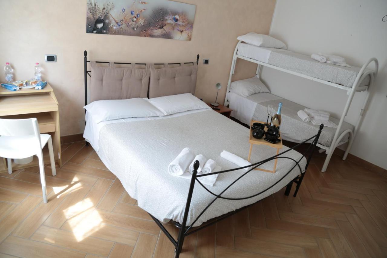 Guest House Simonazzi Reggio nell'Emilia Buitenkant foto