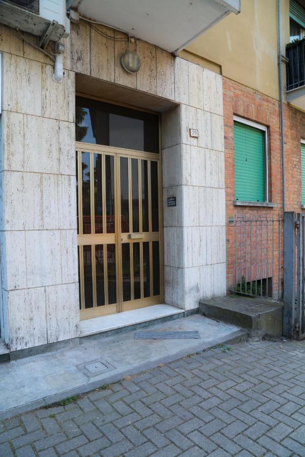 Guest House Simonazzi Reggio nell'Emilia Buitenkant foto