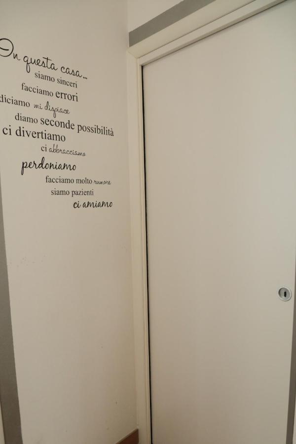 Guest House Simonazzi Reggio nell'Emilia Buitenkant foto