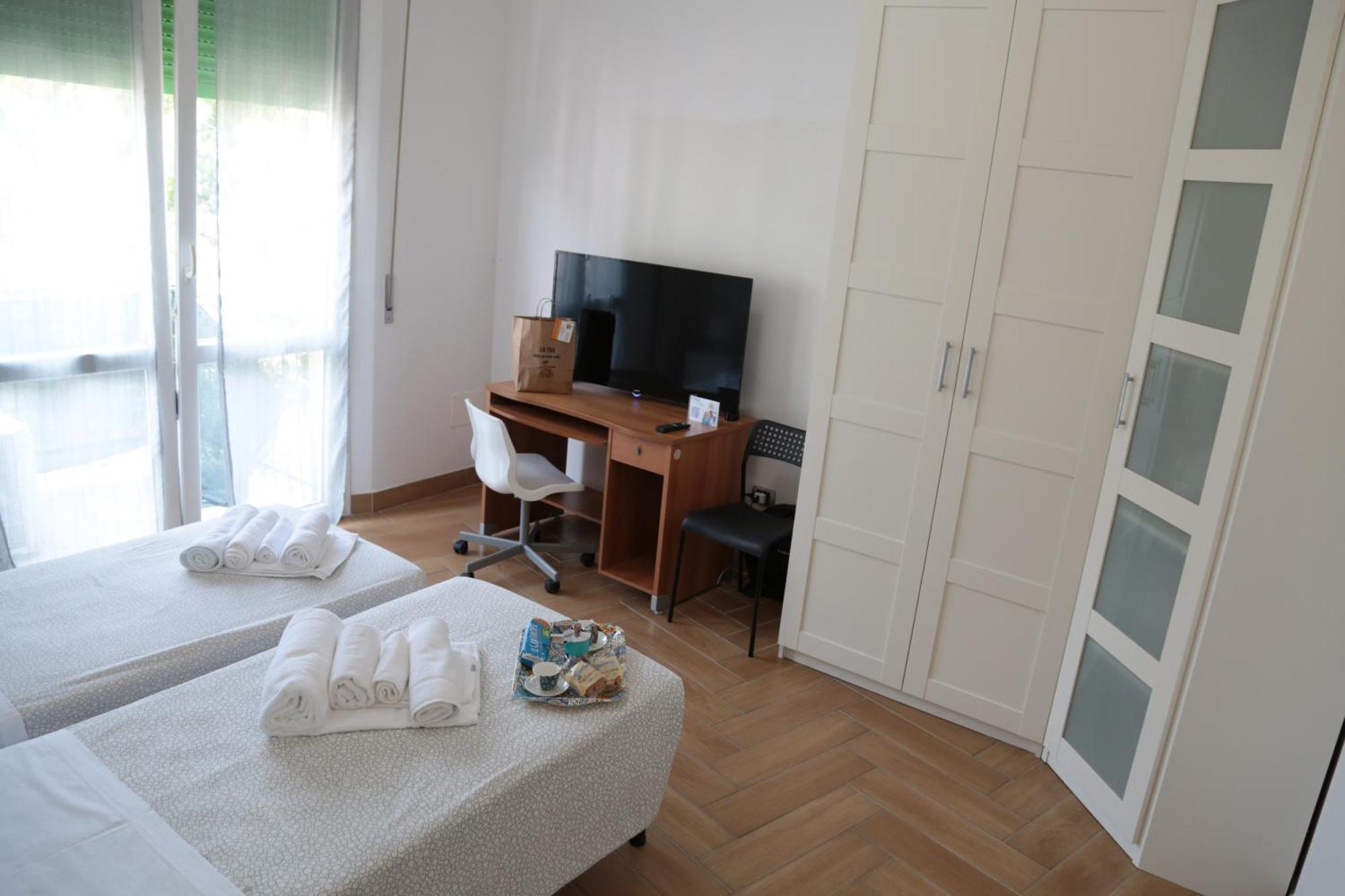 Guest House Simonazzi Reggio nell'Emilia Buitenkant foto
